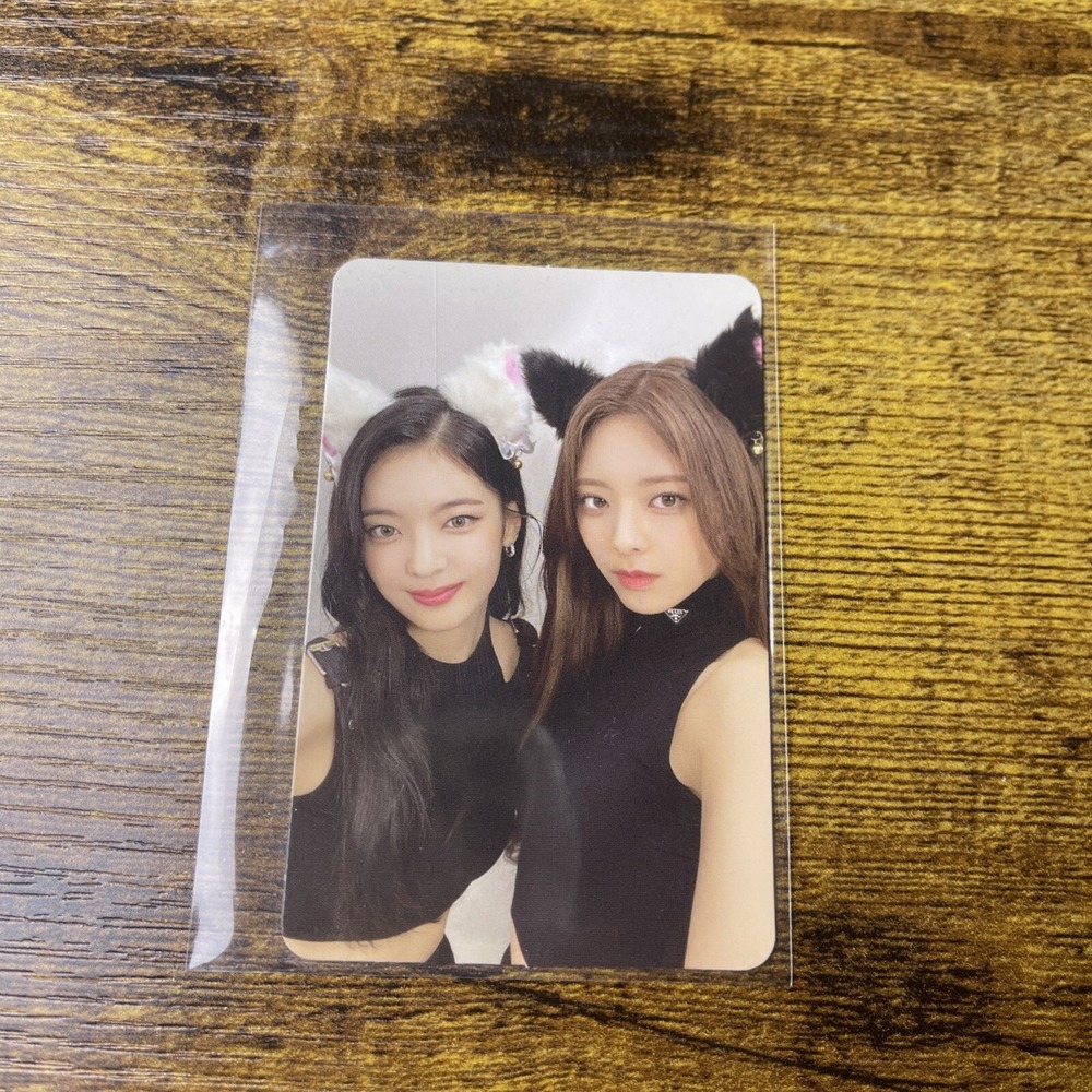 Lia Yuna Unit Official Photocard Itzy Mini Album Cheshire Genuine Kpop